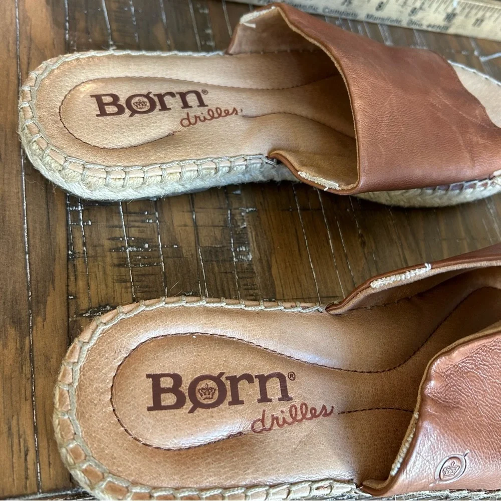 Born Women's Brown leather Slide espadrille Sandals 9